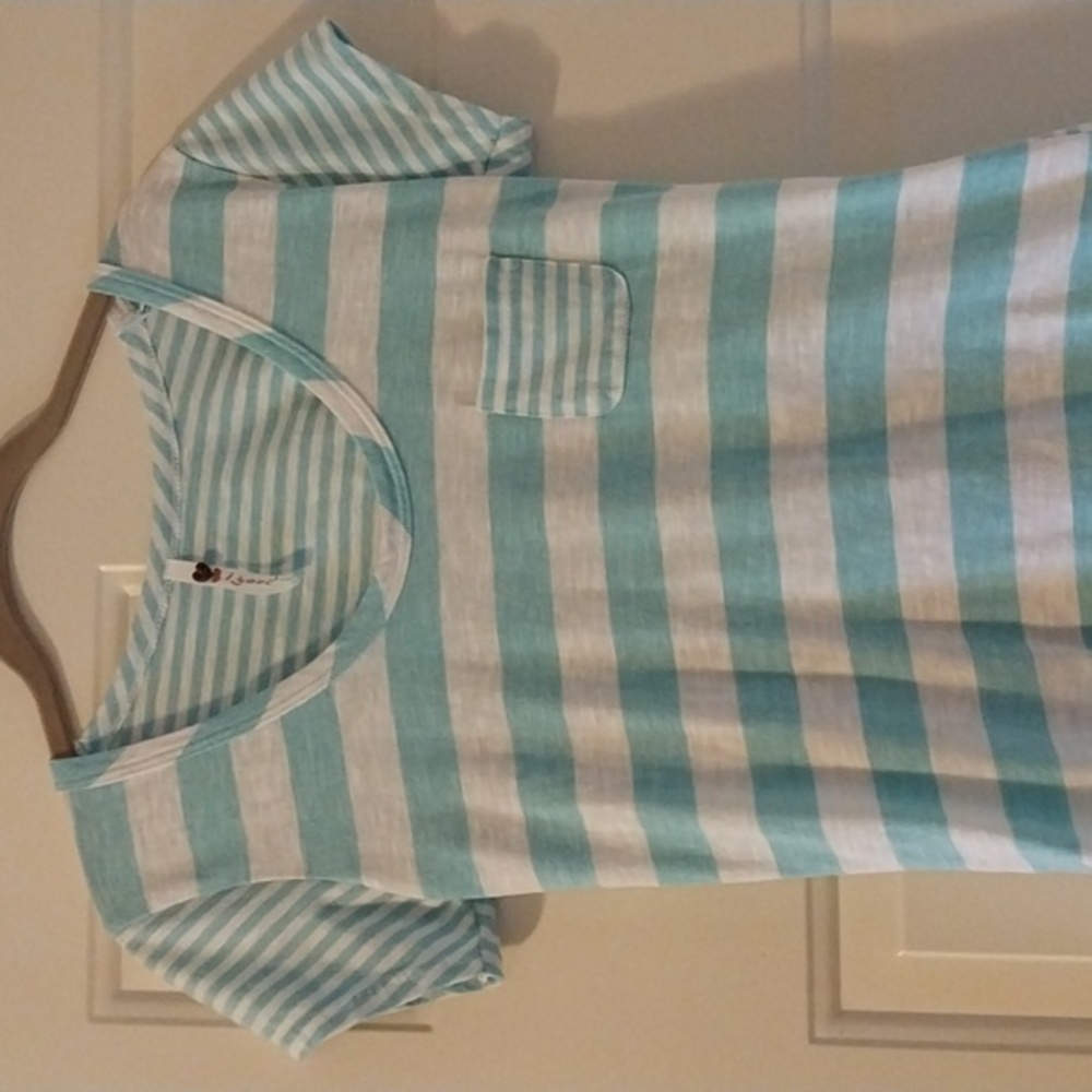 Poof! Juniors Striped Short Sleeve T-shirt Top‎ Size Large